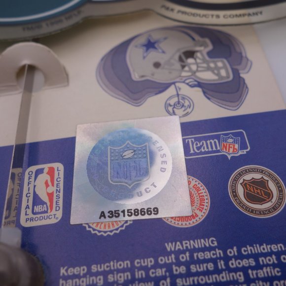 Philadelphia Eagles Fan Waves Suction Cup Mounted Window Sign New with Packaging - Picture 7 of 10